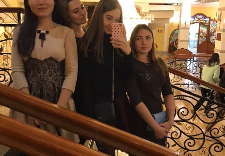 4.10.2018 года студенты побывали на премьере пьесы А.Н. Островского «Волки и овцы»