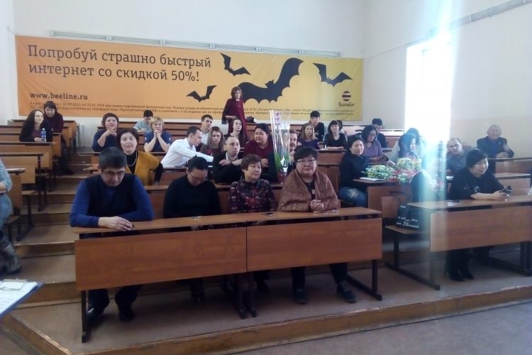 Вручение дипломов ИЭУ