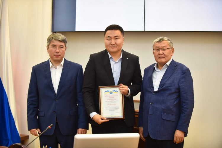 Благодарственные письма за вклад в развитие государственной гражданской службы Республики Бурятия